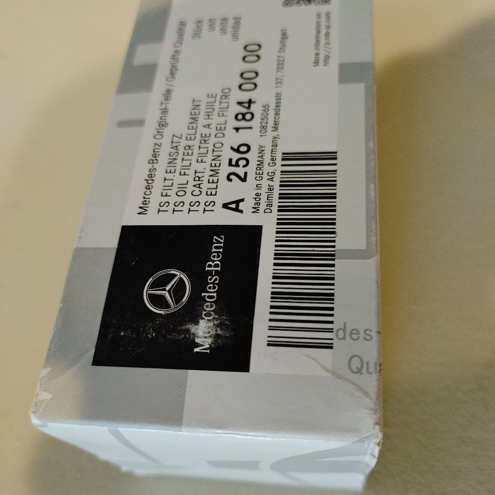 10825665 Original Oil Filter A 256 184 00 00 Made in Germany A2561840000